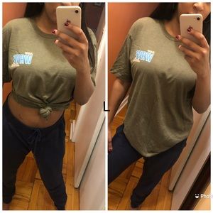 Graphic tshirt large